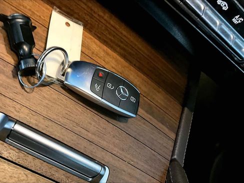 Used 2022 Mercedes-Benz GLS 450 GLS 450 image 15