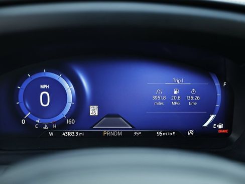 Used 2020 Ford Explorer Platinum w/ Premium Technology Package image 31