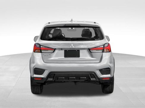 Used 2025 Mitsubishi Outlander Sport ES AWD/4WD image 5