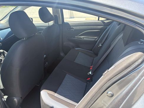 Used 2025 Nissan Versa SV FWD image 13