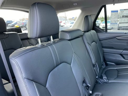 New 2026 Honda Pilot Touring image 39