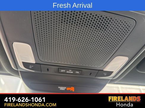 Used 2023 Honda HR-V Sport image 17