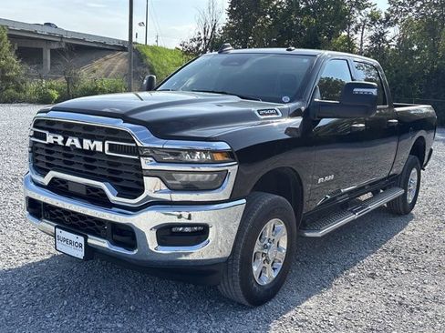 Used 2026 RAM 2500 Big Horn AWD/4WD image 8