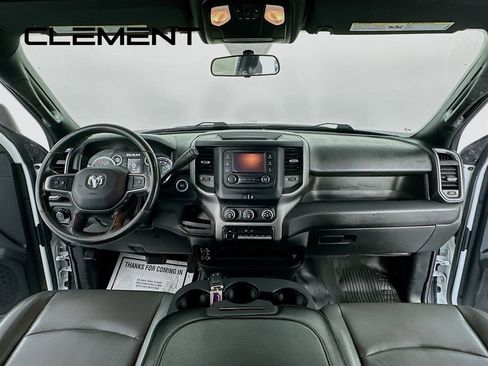 Used 2023 RAM 2500 Tradesman w/ Chrome Appearance Group AWD/4WD image 12