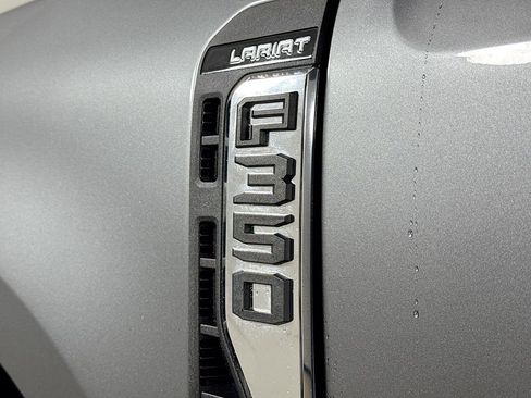 Used 2025 Ford F350 Lariat w/ Camper Package image 28