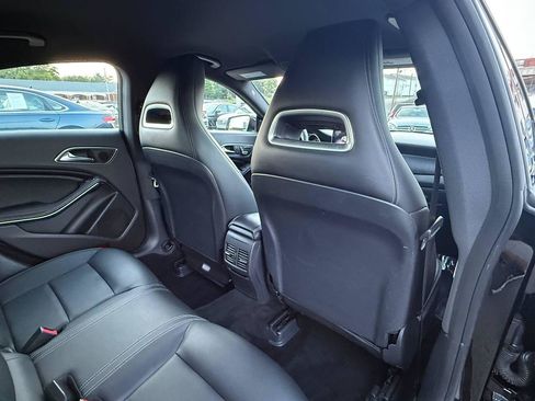 Used 2019 Mercedes-Benz CLA 250 image 29