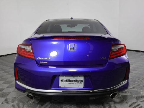 Used 2017 Honda Accord EX-L image 3