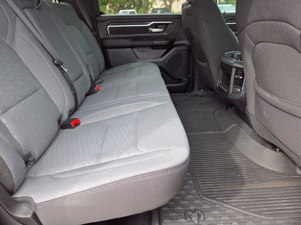 Used 2025 RAM 1500 Big Horn AWD/4WD image 18