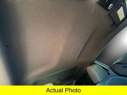 Used 2021 Chevrolet Camaro LS image 17