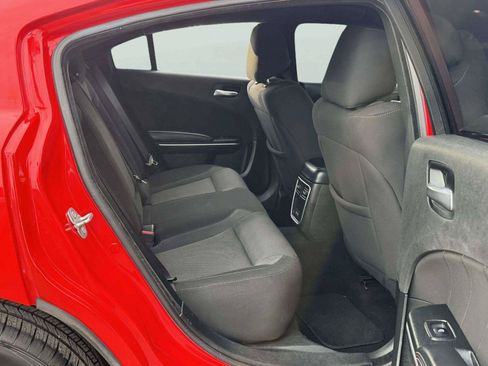 Used 2022 Dodge Charger SXT RWD image 37