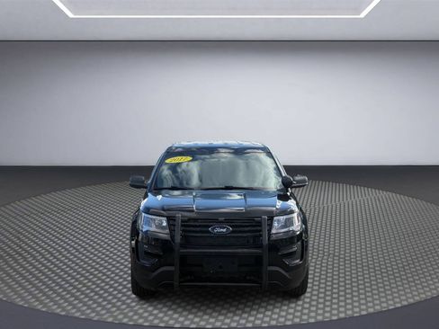 Used 2017 Ford Explorer 4WD Police Interceptor image 2