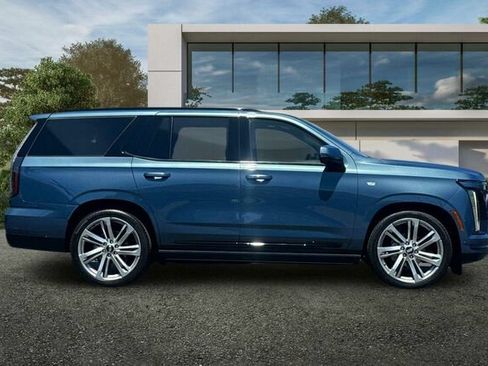 Certified 2026 Cadillac Escalade Platinum Sport AWD/4WD image 3
