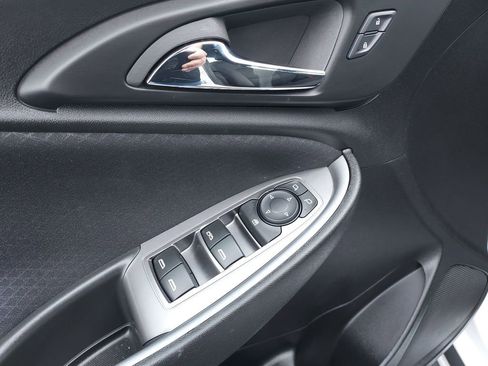Used 2024 Chevrolet Malibu LT w/ Sport Edition FWD image 19