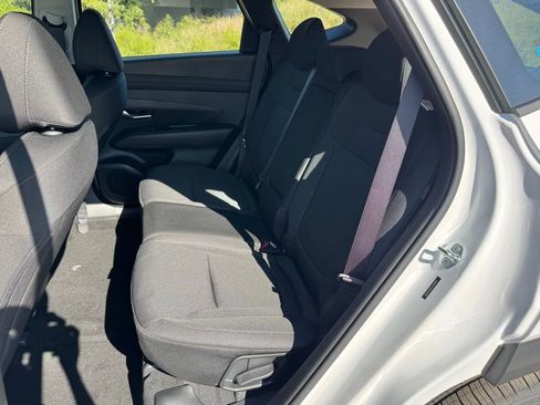 Used 2026 Hyundai Tucson SE FWD image 17