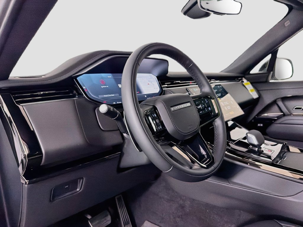 New 2027 Land Rover Range Rover Sport Dynamic SE AWD/4WD image 9