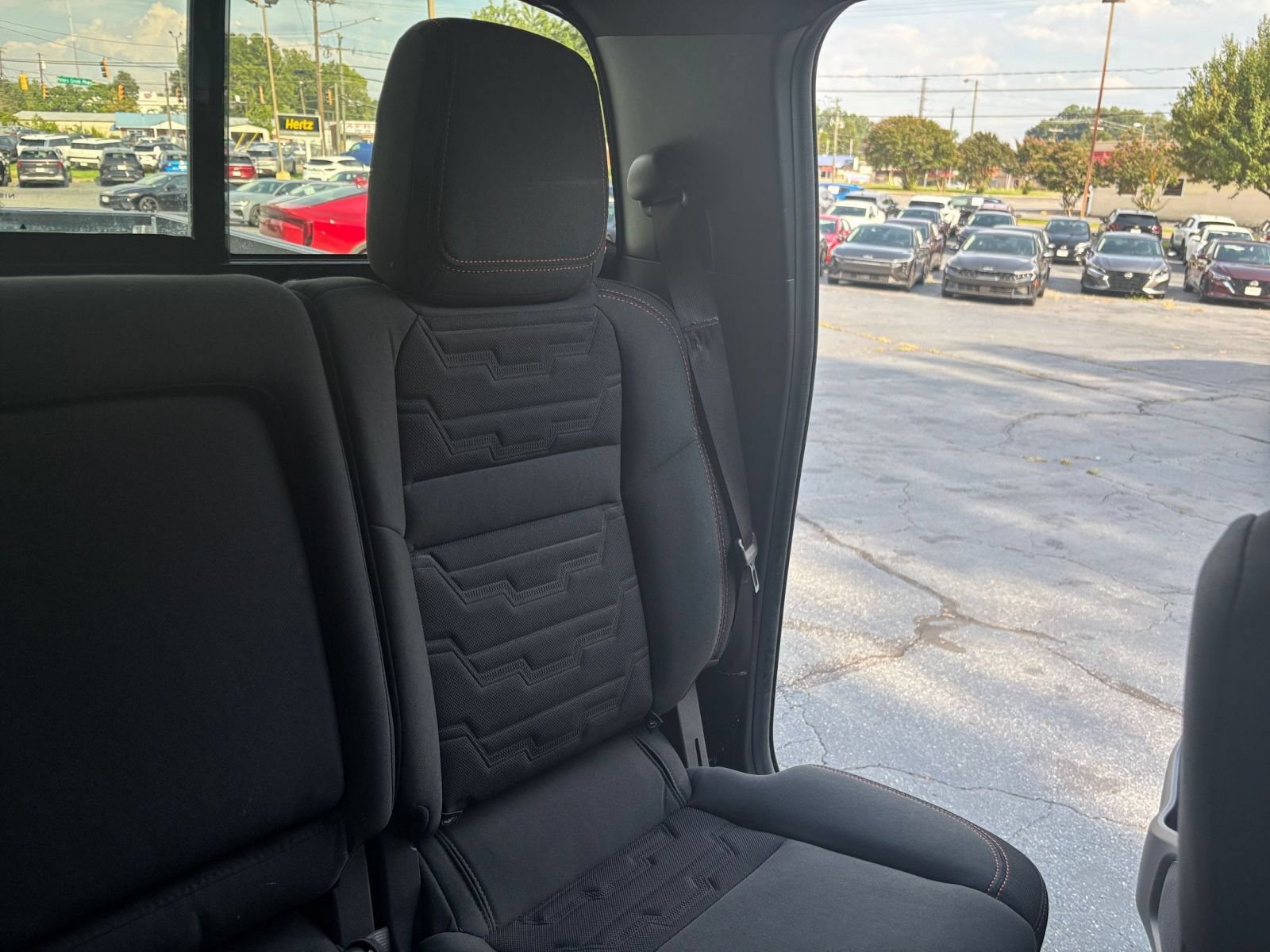 Used 2026 Nissan Frontier PRO-4X AWD/4WD image 32