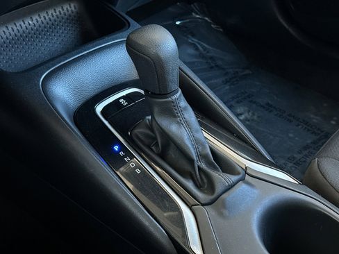 Used 2024 Toyota Corolla LE image 18