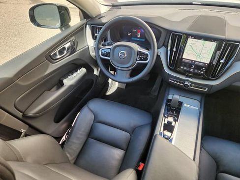 Certified 2025 Volvo XC60 B5 Plus AWD/4WD image 12