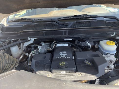Used 2023 RAM 2500 Limited AWD/4WD image 21