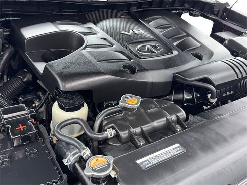 Used 2024 INFINITI QX80 Luxe image 61