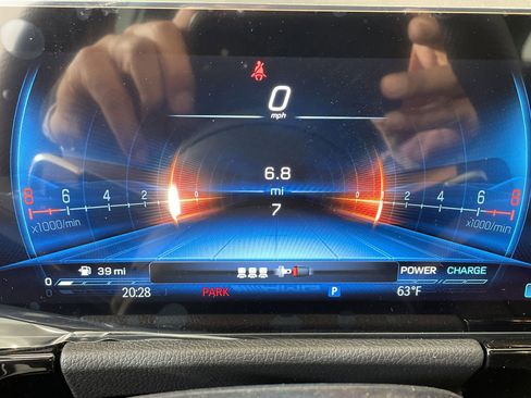 Certified 2025 Mercedes-Benz GLA 35 AMG AMGﾮ GLA 35 image 24