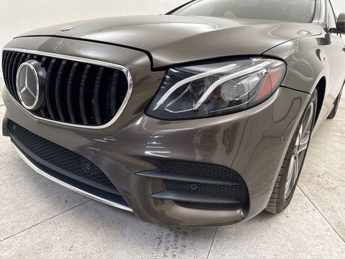 Used 2018 Mercedes-Benz E 300 image 12