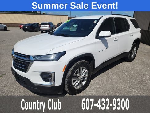 Used 2023 Chevrolet Traverse LT AWD/4WD image 4