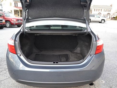 Used 2014 Toyota Corolla S image 22