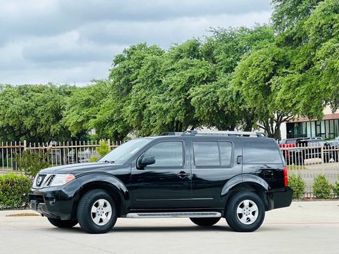 Used 2012 Nissan Pathfinder S RWD image 4