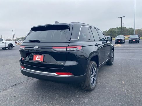 New 2025 Jeep Grand Cherokee Limited w/ Luxury Tech Group II image 7