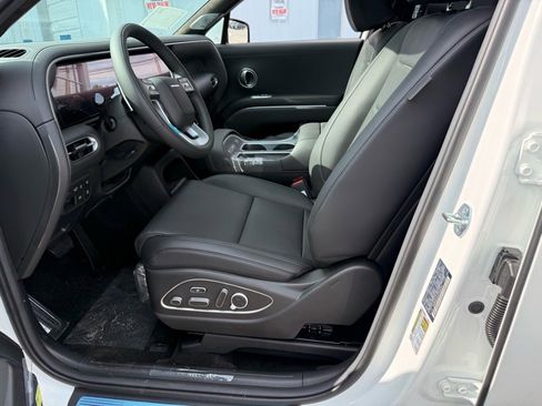 New 2026 Hyundai Palisade Calligraphy image 9