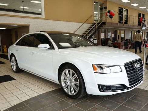 Used 2015 Audi A8 L TDI w/ Premium Package image 21