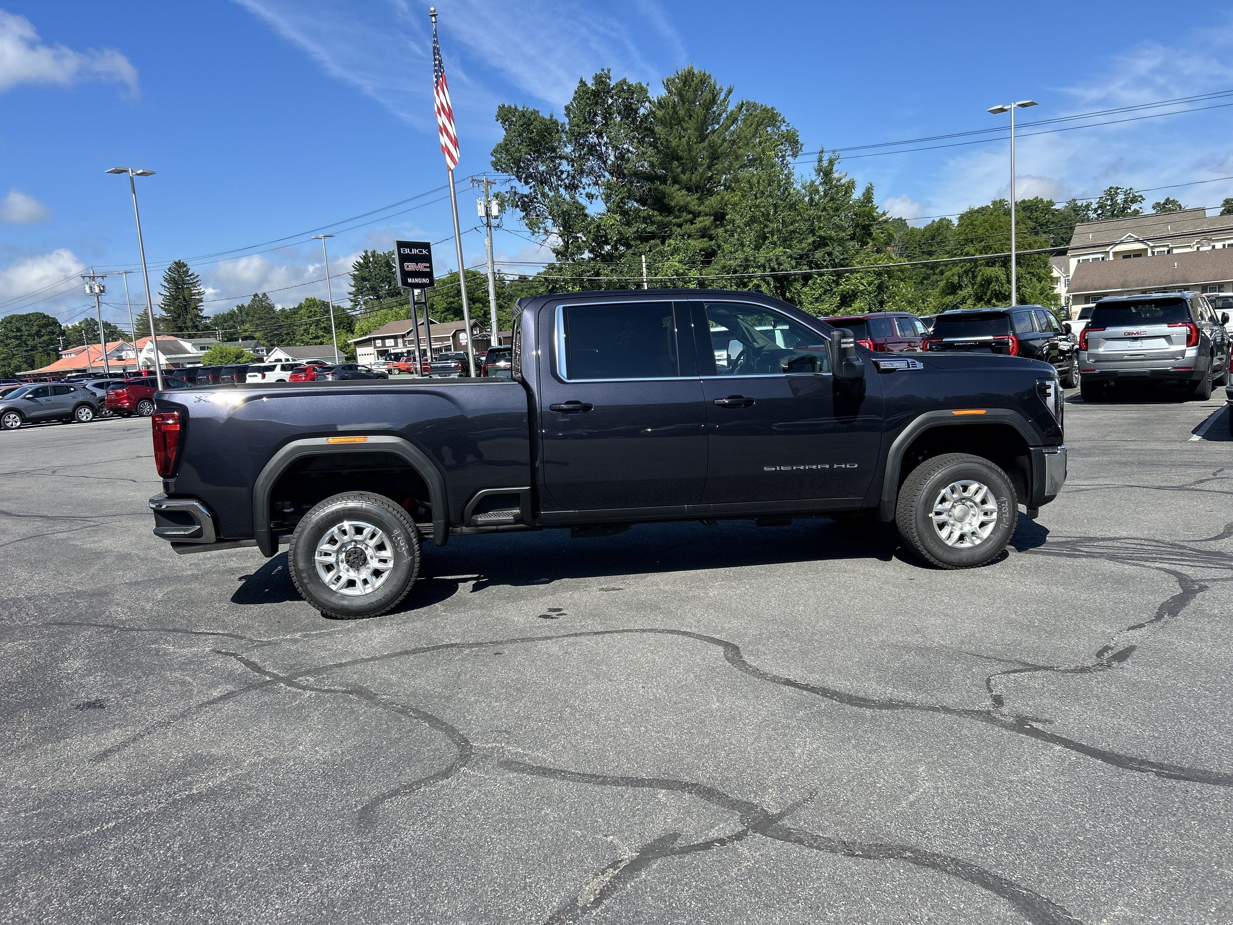 Used 2026 GMC Sierra 2500 SLE w/ SLE Value Package; AWD/4WD image 39