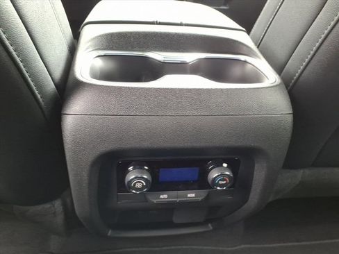 New 2026 Chevrolet Traverse LT w/ Sun and Wheel Package image 14