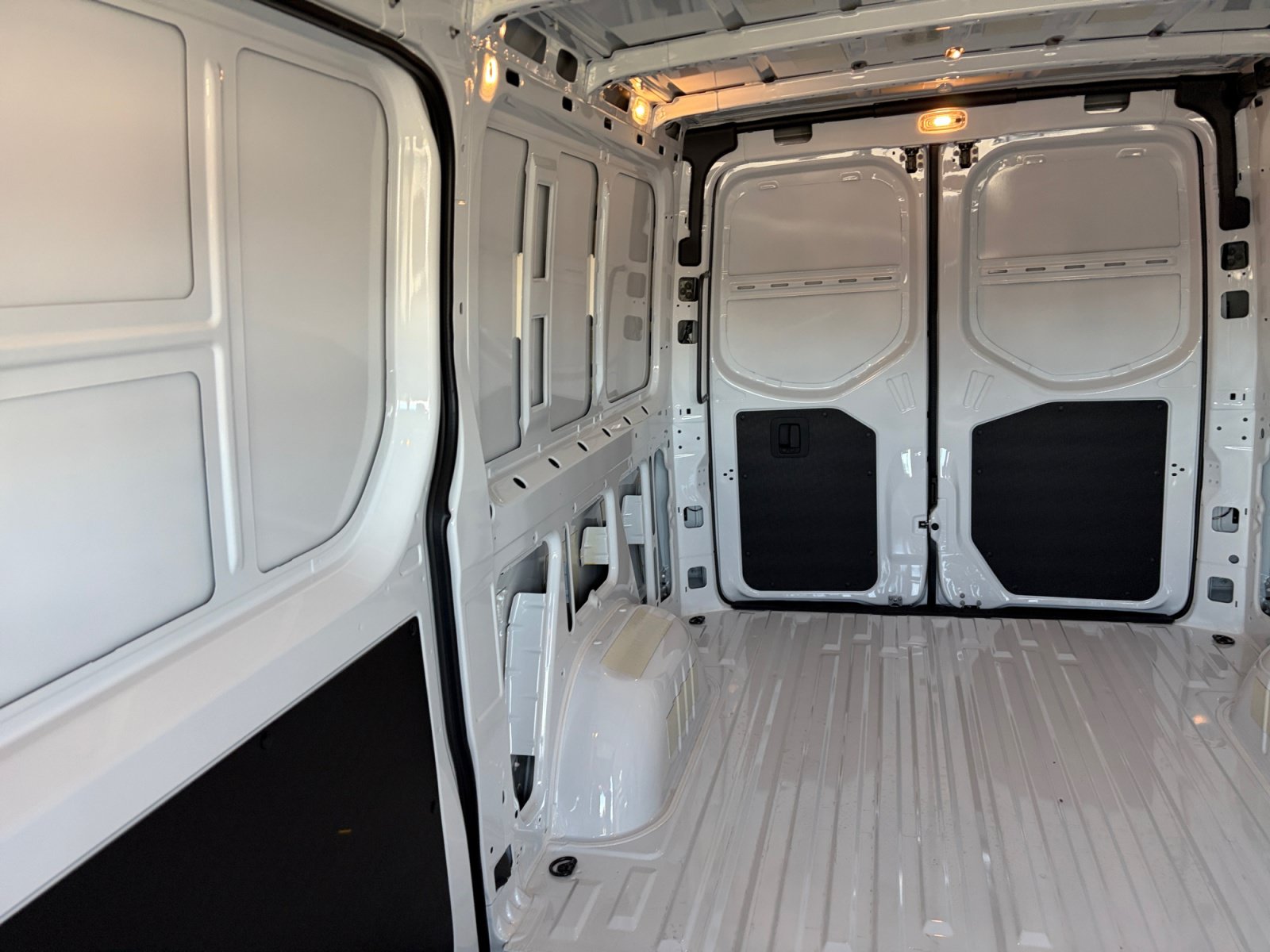 New 2026 Mercedes-Benz Sprinter 2500 image 18