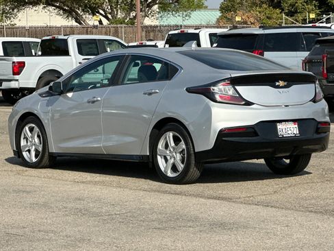 Used 2019 Chevrolet Volt LT image 6