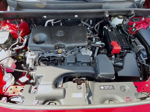 Used 2025 Toyota RAV4 XLE w/ Convenience Package AWD/4WD image 30