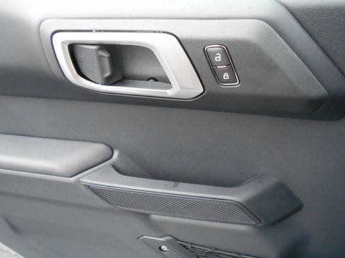 New 2025 Ford Bronco Badlands w/ Sasquatch Package image 30