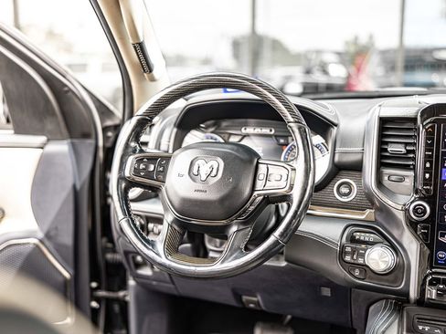 Used 2019 RAM 1500 Limited w/ Advanced Safety Group AWD/4WD image 38
