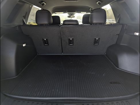 New 2027 GMC Terrain AT4 w/ LPO, Floor Liner Package AWD/4WD image 15