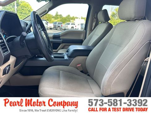 Used 2018 Ford F150 XLT w/ Equipment Group 302A Luxury AWD/4WD image 11