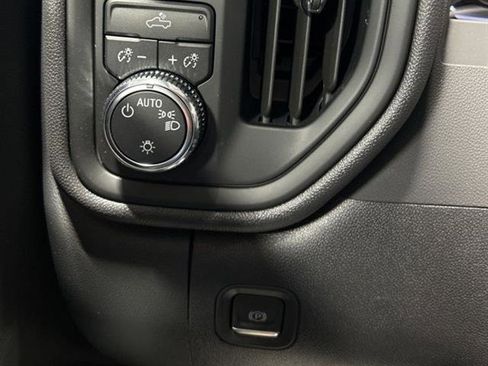 New 2025 GMC Sierra 1500 Pro w/ Pro Value Package image 36