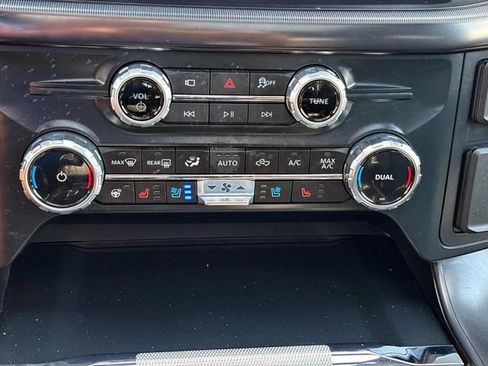 Used 2025 Ford F150 Lariat w/ Equipment Group 502A High AWD/4WD image 24
