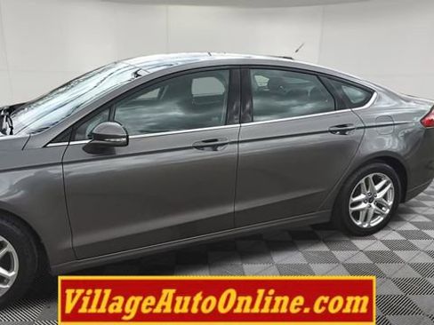 Used 2013 Ford Fusion SE FWD image 8