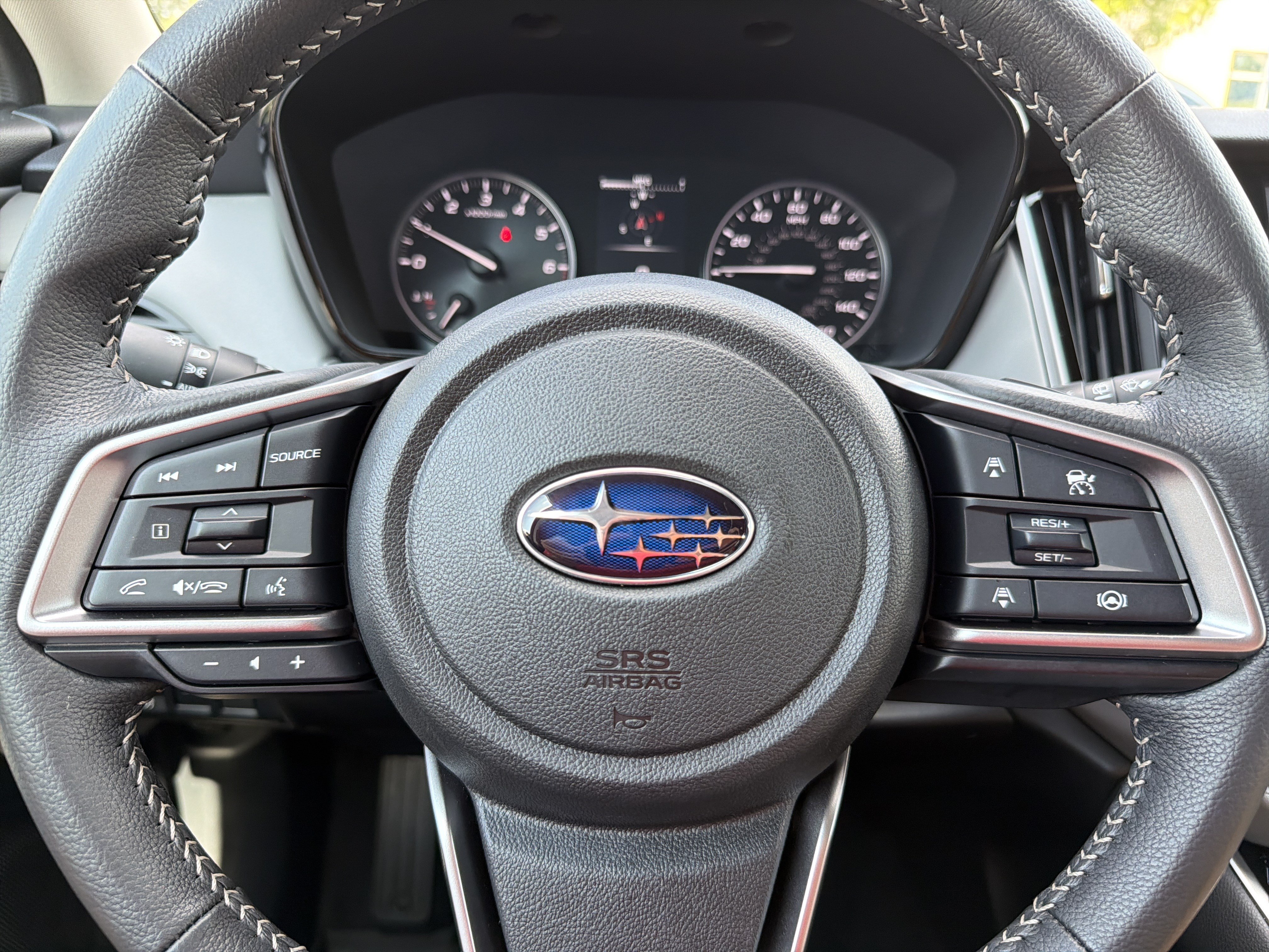 Used 2025 Subaru Outback Premium w/ Popular Package #1A AWD/4WD image 9