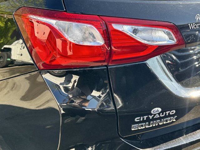 Used 2020 Chevrolet Equinox Premier FWD image 9