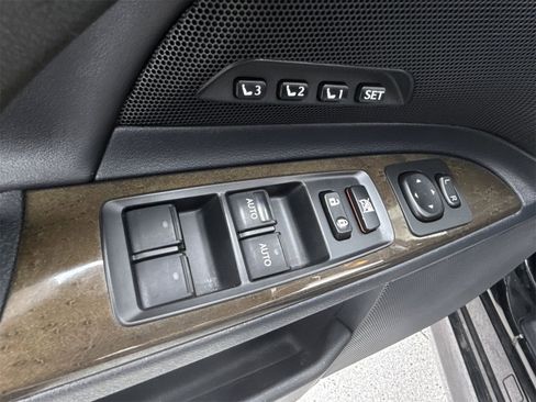 Used 2015 Lexus IS 250C image 23