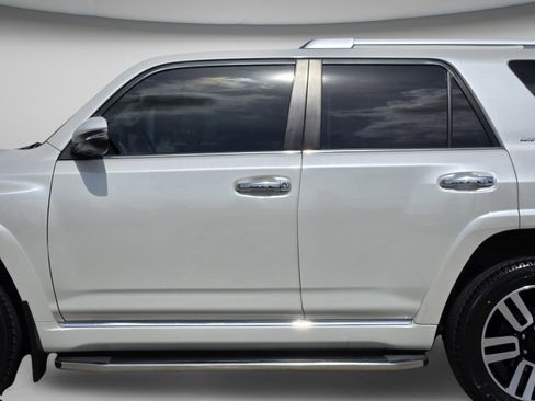 Used 2022 Toyota 4Runner Limited image 38