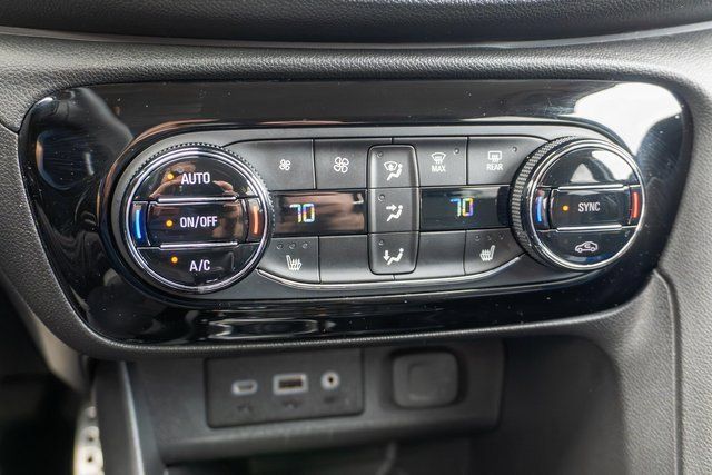 Used 2023 Buick Encore GX Select w/ Sport Touring Package FWD image 27