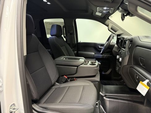 New 2026 GMC Sierra 1500 Pro w/ Pro Value Package image 14